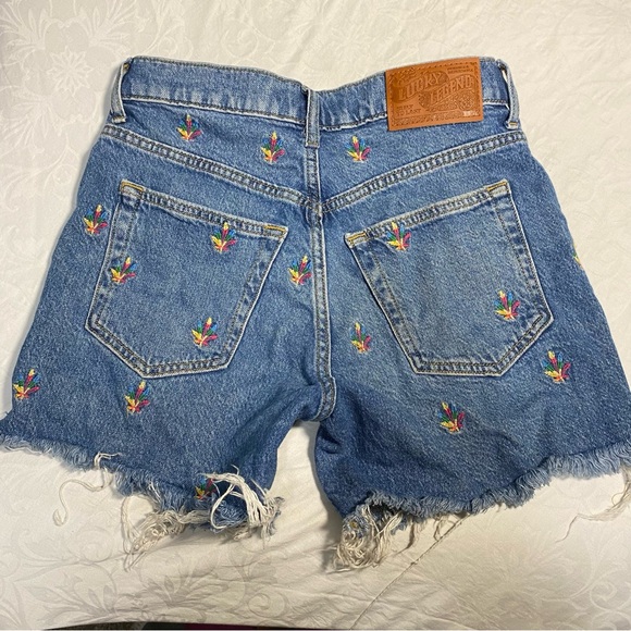 Lucky Brand 25 90’s Midi High Rise Short Lucky Legend Cutoff Frayed Embroidered - Picture 1 of 6